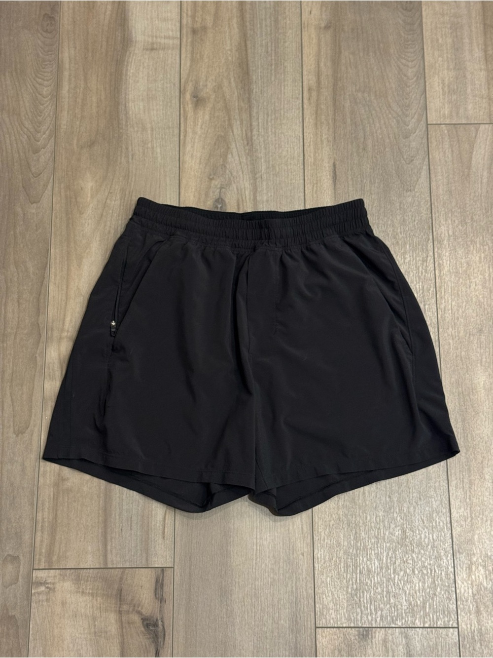 lululemon athletica Black Men's Pace Breaker Shorts 5” Small
